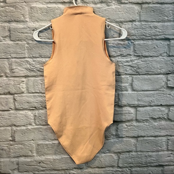 NEW! Fabletics Brin SculptKnit Bodysuit Compression Sunrise - Size M & L NWT - Picture 5 of 14